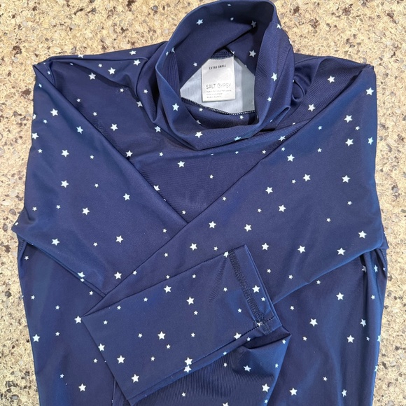 Salt Gypsy Turtleneck Rashguard XS - Picture 1 of 3